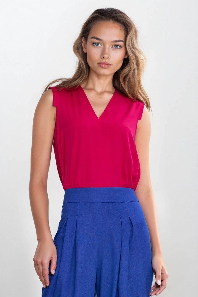 Nife mouwloze blouse met V-hals – fuchsia
