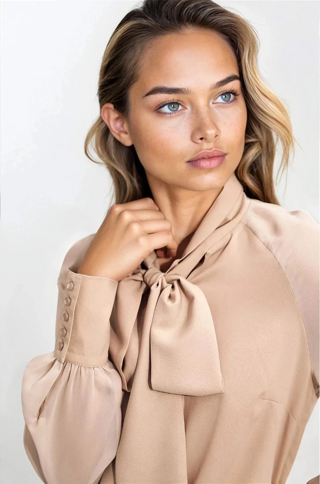 Nife blouse met strik – beige