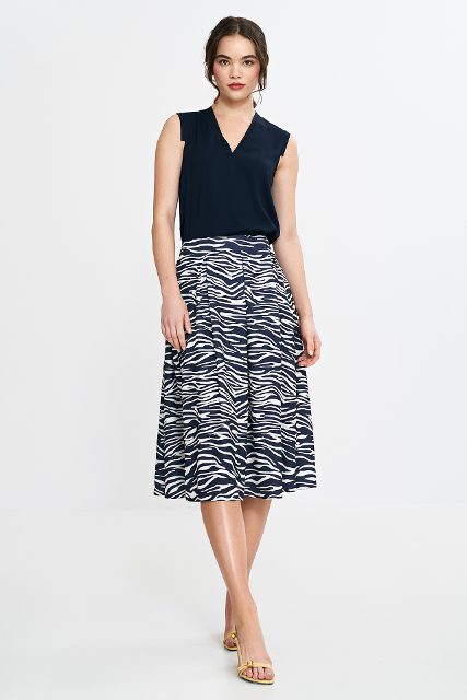 Nife rok – zebra
